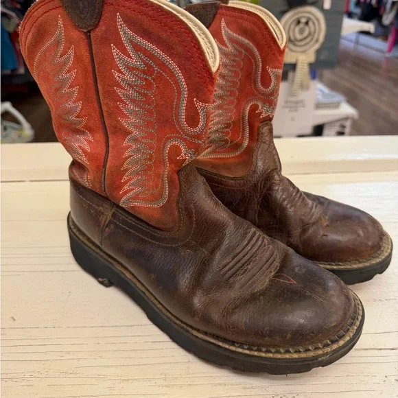 Ariat Red and Brown Ankle Boots - Picture 1 of 6